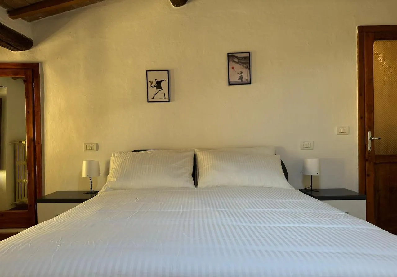 Villa Il Pentolo Sansepolcro 0*,  Italia